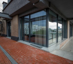Апартаменты Deluxe с балконом и с красивым видом из окна в Апарт-отель Residence Graphite