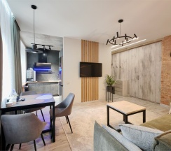 Loft 1 Площадь им. 50 Лет Октября 3 в Время