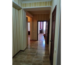 М.Горького 85Б. 2-комн.кв., 10-этаж, 126 в АнтиОтель