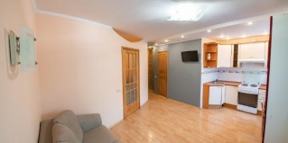 Владивосток: Апартаменты Sunrise flat (Санрайз флэт) на улице Уткинская