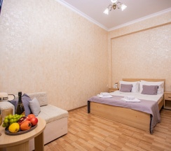 Стандарт 3-местный с двуспальной кроватью и балконом в Джульетта