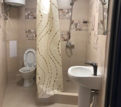 Апартаменты c 1 комнатой в Нина