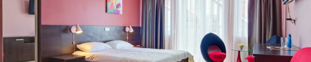 Двухместный номер Deluxe с балконом и с видом на море двуспальная кровать в Exclusive Hotel&Apartments