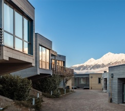 Вилла с 4-мя спальнями и панорамным видом на горы в Skypark