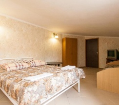 Трёхместный номер Standard с красивым видом из окна в Гостевой дом