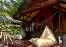 Бунгало beachfront в Sabai Sabai Beach Bungalows