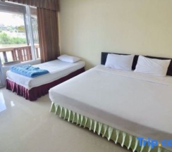 Трёхместный номер Standard с видом на реку в Techno Riverview Resort
