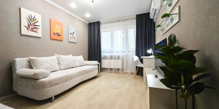 Тольятти: Апартаменты Sutki Life (Сутки Лайф) на Дзержинского