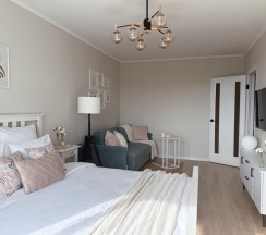 2-комнатные апартаменты, 51 м², 9 этаж в Primavera TYT-YЮT (Примавера ТУТ-УЮТ) на улице Дзержинского 44