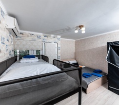 Четырехместный Стандартный номер с двухъярусной кроватью в гостевом доме SV на 3 этаже в Милка