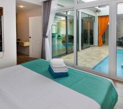 Вилла с 6 комнатами в Tropicana Pool Villa