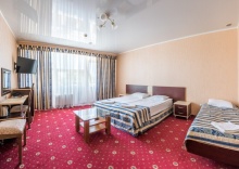 ПОЛУЛЮКС в Red hotel