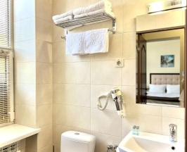 Номер Economy в Le Bristol