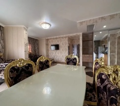 Номер Premium с 3 комнатами с балконом в Holiday