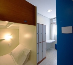 Кровать в общем номере в Brazilodge All Suites Hostel