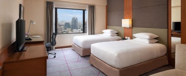 Двухместный номер Superior 2 отдельные кровати в Crowne Plaza Bangkok Lumpini Park, an IHG Hotel