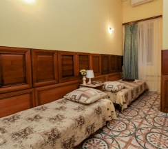 Стандартный 4х местный номер 1 этаж в Green oasis Vavilon