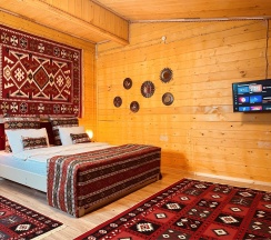 Двухместный комфорт с видом на горы | 3 этаж в Hayat Haus