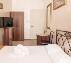 Классический номер с двуспальной кроватью в Круиз