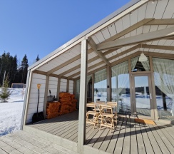 Коттедж с красивым видом из окна в Бали