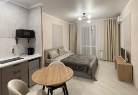 Апартаменты Апартаменты на Алабина д.20 кв.145 в Придорожном