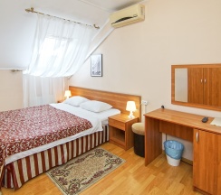 Стандартный двухместный номер в Ирис