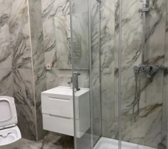 Апартаменты Premium с 3 комнатами с балконом и с видом на сад в Dipservice hall