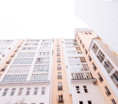 Трифонова 22, 45 кв.м, (пр. Ленина 200м) в Апартаменты Петровские