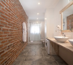 Улучшенные апартаменты в Co-Co Village