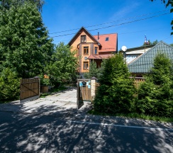 Дом в Апартаменты на микрорайон Барыбино, улица Чкалова, 24