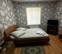 Номер стандарт с 1 двуспальной кроватью в Дом туриста