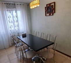 Люкс квартира с 2 спальнями в Олимп