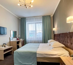 Номер 1 категории 1 большая кровать в Беловодье