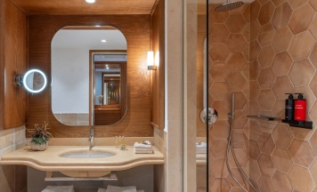 Бунгало семейное с видом на море в Grecotel Marine Palace & Aqua Park
