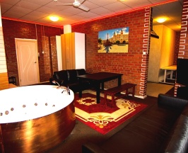 Аква Люкс с джакузи в Guest house Happy family
