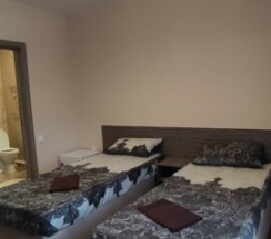 Полулюкс трёхместный с балконом в Tuta