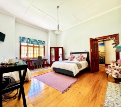 Двухместный семейный номер Standard двуспальная кровать в Whistlewood Guest House  Walmer