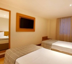 Трёхместный номер Standard в Windsor Palace Copacabana