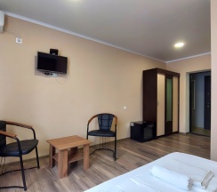 Номер Standard c видом на монастырь в SkyTerra