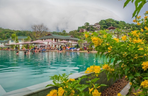 Таиланд, Тон-Сай-Бэй: Курортный отель PP Charlie Beach Resort
