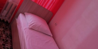 Купино: Мини-отель Maxrooms Купино Сибирия