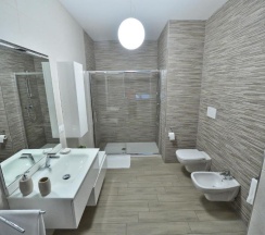 Двухместный номер Deluxe двуспальная кровать в Karol Airport Bari