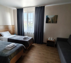 Двухместный номер Семейный двуспальная кровать в Тихий Дон