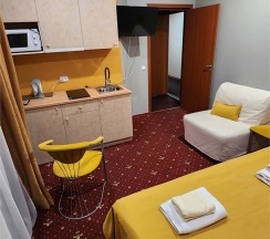Студия 205 в Aкцент