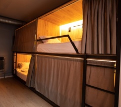 Капсула в общем 10-ти местном номере в Linna