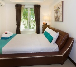 Вилла с 4 комнатами с балконом в Tropicana Pool Villa