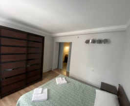 Двухместный номер с диваном Standard №7 двуспальная кровать в Зимний рай