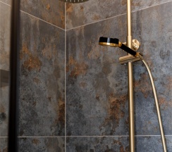 Люкс Премьер в Чарушин