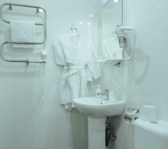 Двухместный номер (без окна) с 1 кроватью в Geleon