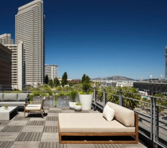 Двухместный люкс студия с террасой двуспальная кровать в 1 Hotel San Francisco